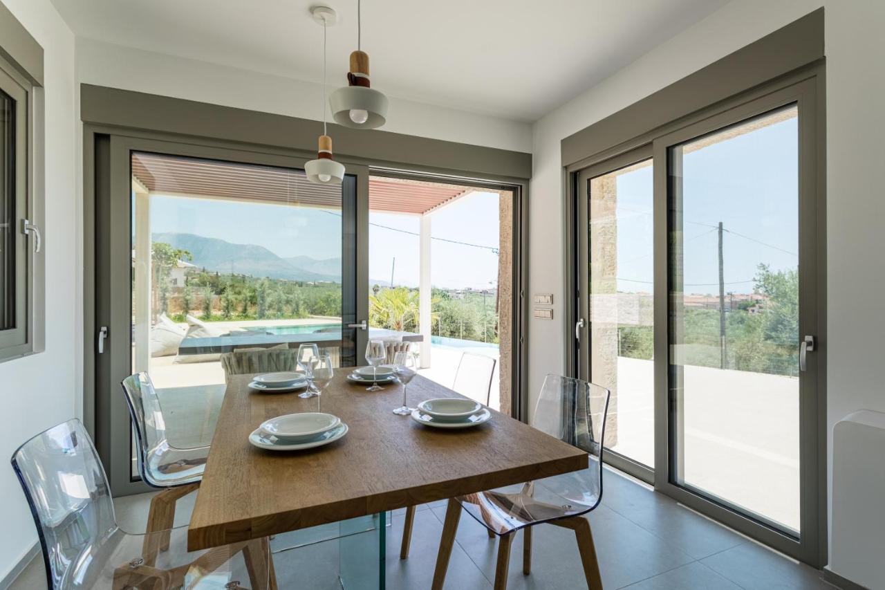 Manitennisvillas Stoupa Exterior photo