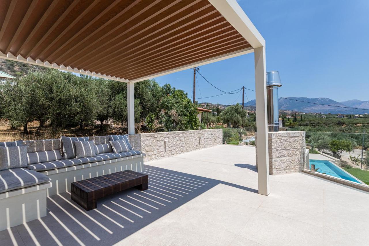 Manitennisvillas Stoupa Exterior photo