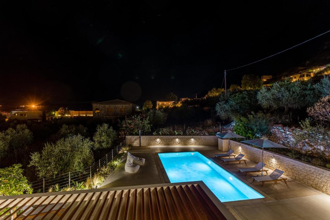 Manitennisvillas Stoupa Exterior photo